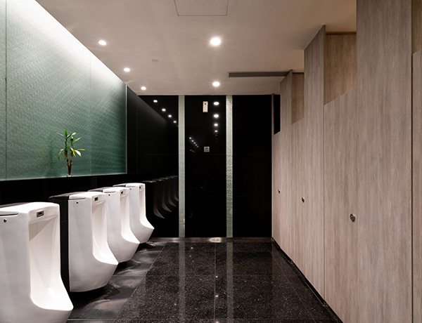 Partisi Toilet Laminate Kompak